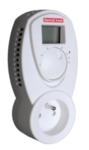 A termosztát, amely minden SKV jelzésű fűtőrudakhoz használható, lehetővé teszi a hőmérséklet és a kikapcsolás szabályozását. Közvetlenül az aljzatba kerül, és egy közönséges fűtőrudat termosztátos fűtőrúddá alakít